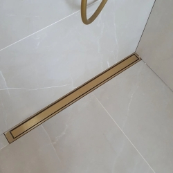 omfugning af murværk og udkradsning guld