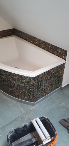 murer renovering af badeværelse fliser bad