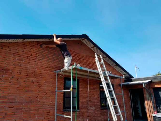 omfugning af murværk hus tag