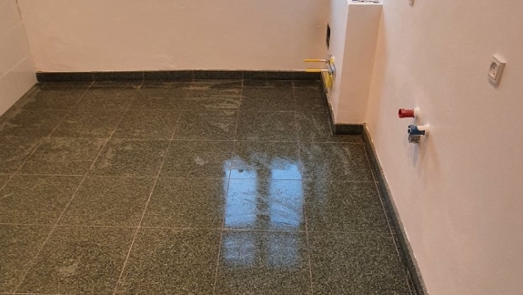 renovering af badeværelse fliser grøn Odense